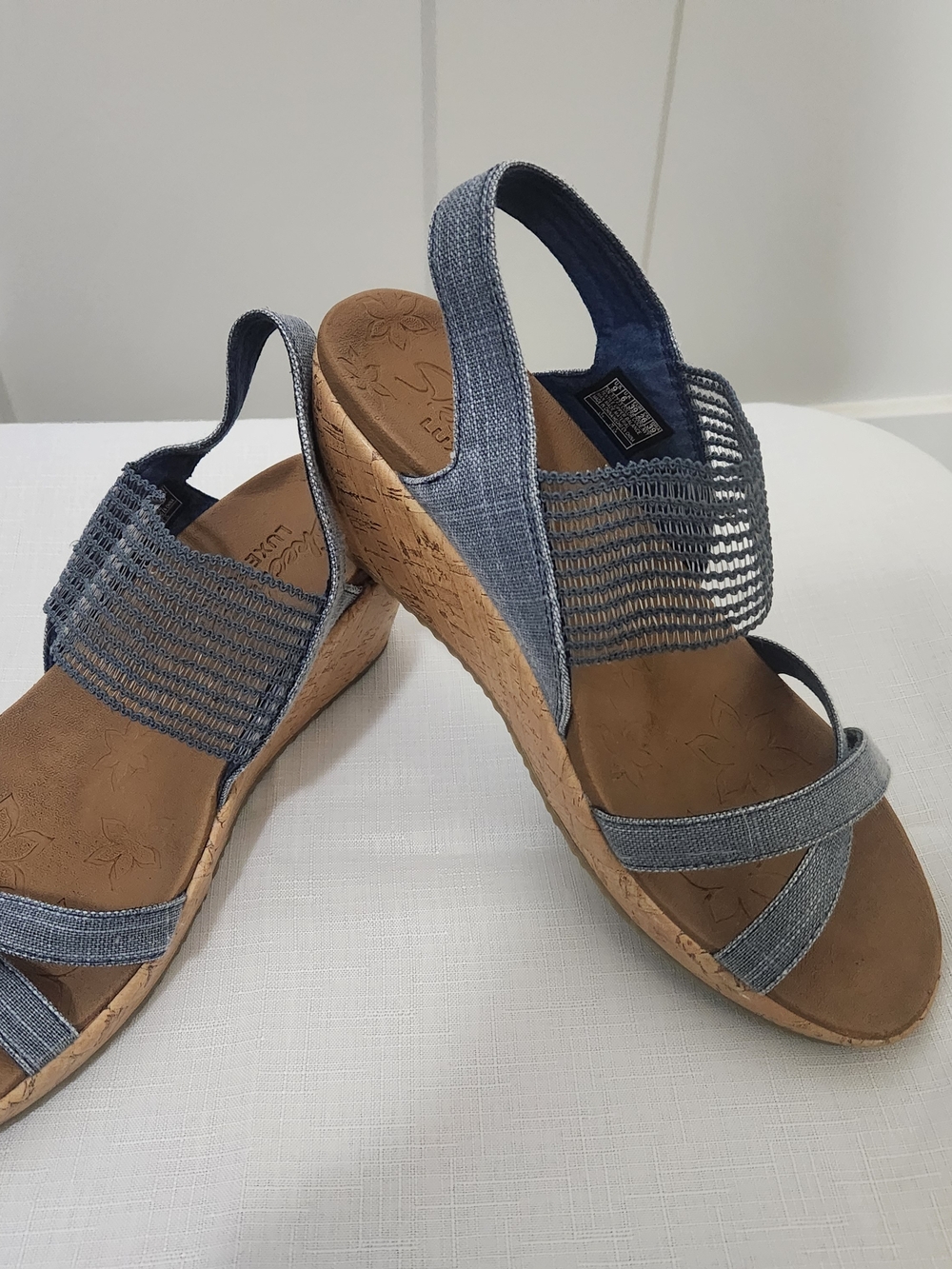 Skechers Luxe Foam Women's Blue Elastic Strap Wedge Sandals